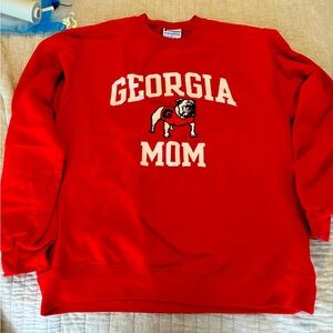 Champion Georgia Mom Large sweatshirt